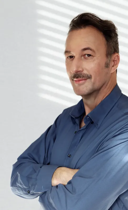 robert-wieduwilt02 robert wieduwilt portrait